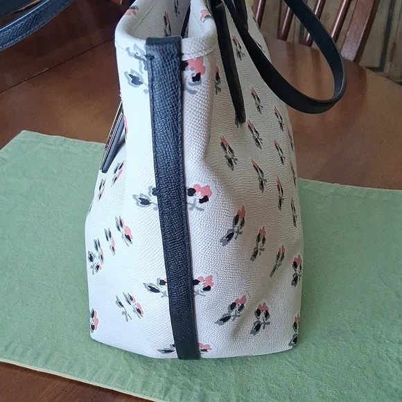 Coach Taxi Crossgrain Leather Tote Bramble Rose White Pink Floral Bag - Picture 4 of 16